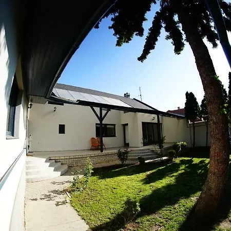 Tacsko Apartmanhaz Apartament